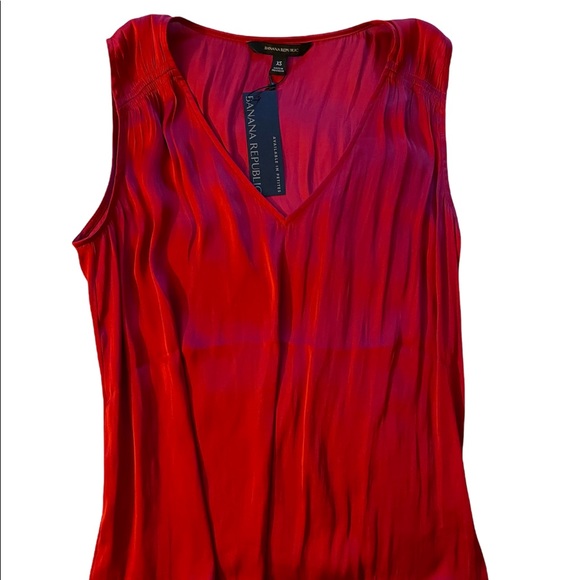 Banana Republic Tops - Beautiful Banana Republic Silk-like Red Blouse